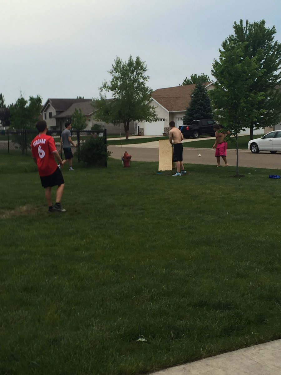 OTWNMiniBall's tweet photo. Wiff season is in full swing! https://t.co/U7XzxpAE7O