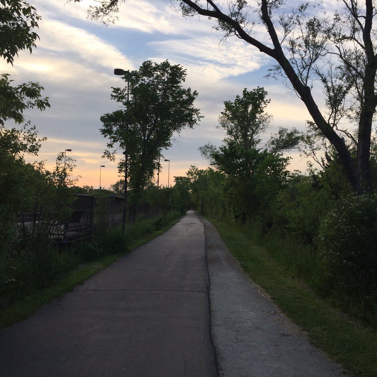 runbecause_'s tweet photo. Get ready to run on this beautiful course!! It's only 17 days away! #IRunBeCAUSE #LetsHelpFindTheCure with @JDRF https://t.co/z45Dc9wlZ6