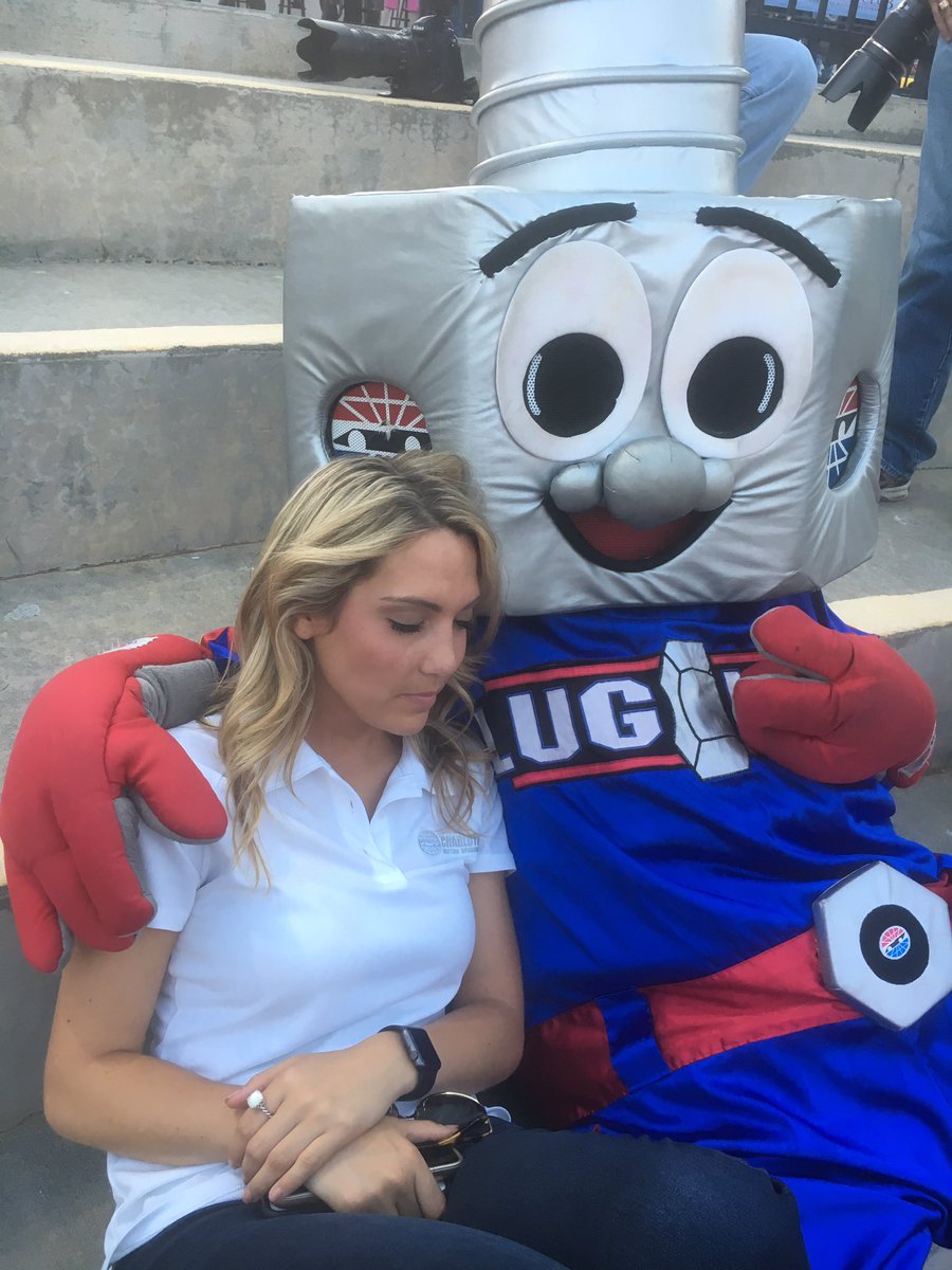 ErinlynnEllis's tweet photo. Lug Nut duos as a pillow for @Constancehilary while we wait in Victory Lane #LiftMasterPN @CLTMotorSpdwy https://t.co/FRgXkv9hcv