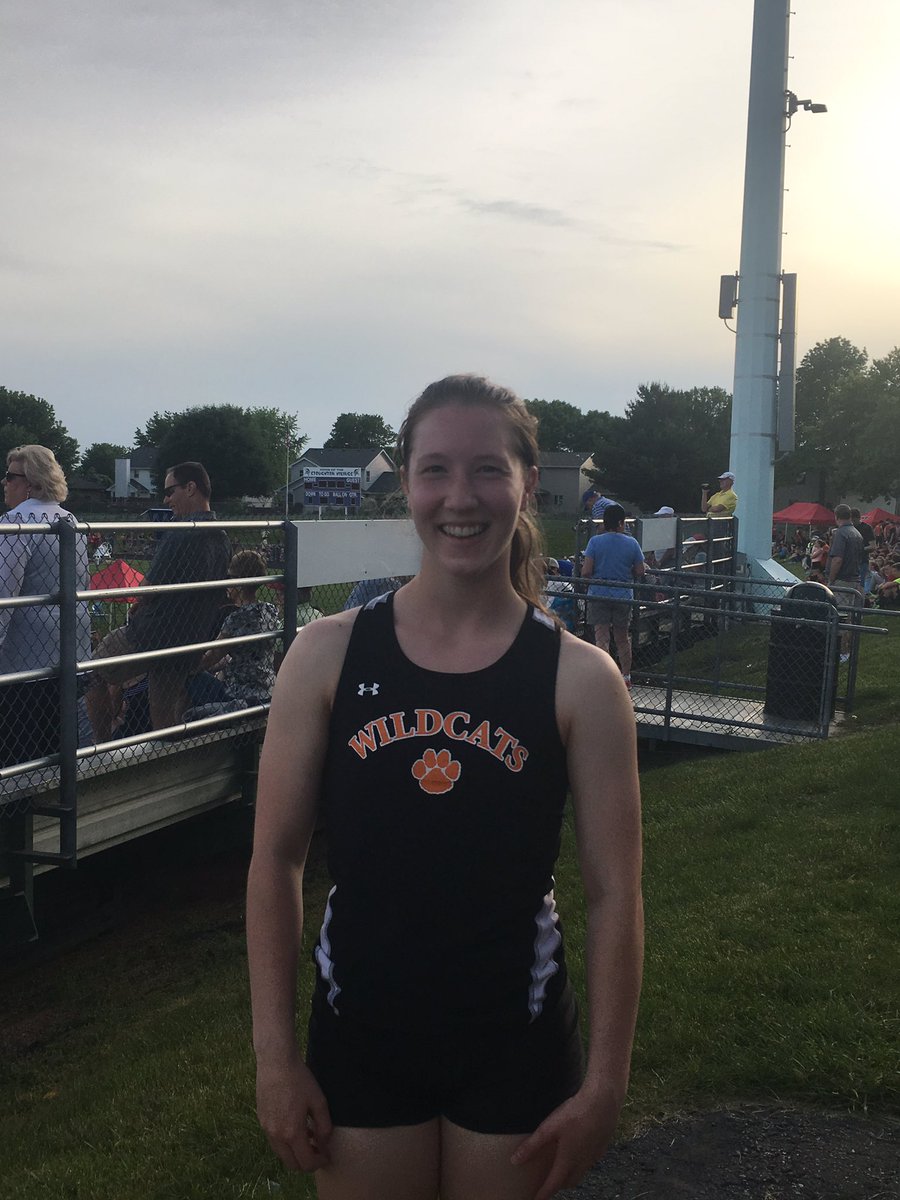 VAHSGirlsTrack's tweet photo. Congrats to Lexi Alt for qualifying for state and getting third in pole vault!! https://t.co/Y7rboYDahD