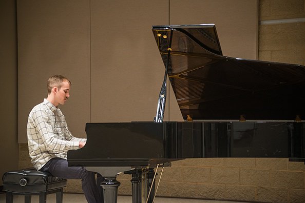 WheatonAdmiss's tweet photo. Successful people who studied #music &amp; how they use music in their professional lives https://t.co/jpEcyQ7iEp https://t.co/s49gdjSFyT
