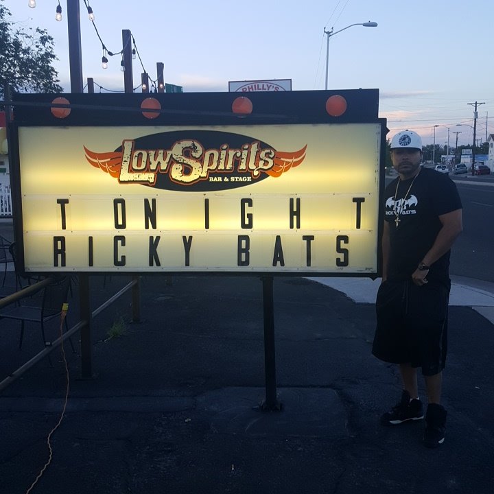 Ricky_Bats's tweet image. Here in Albuquerque new mexico at #LowSpirits the sign says it all, I'm blessed! #FreedomEP #RIPCapone #freedomtour