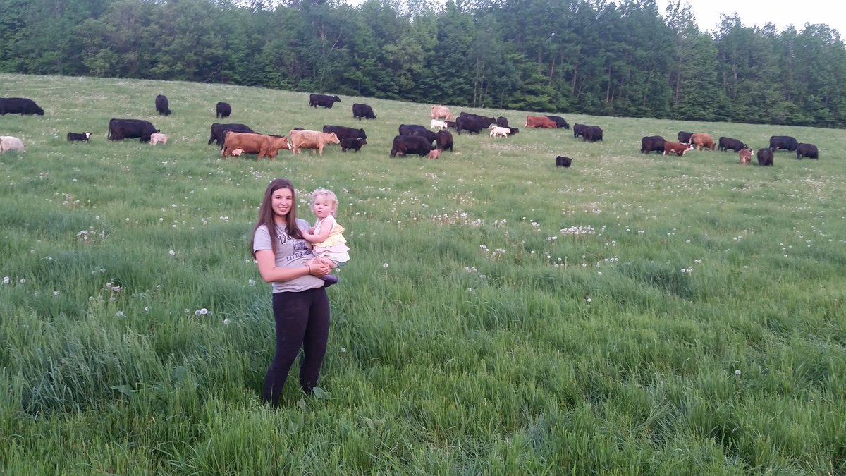 Strip gazing with some of the finest help there is.#ontbeef