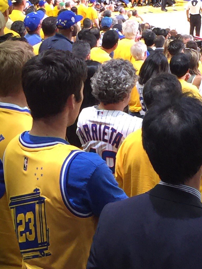NOTSportsCenter's tweet photo. Warrior fans are already moving on to other bandwagons 

(pic via @darrenrovell) https://t.co/Ra9eaMOWBT