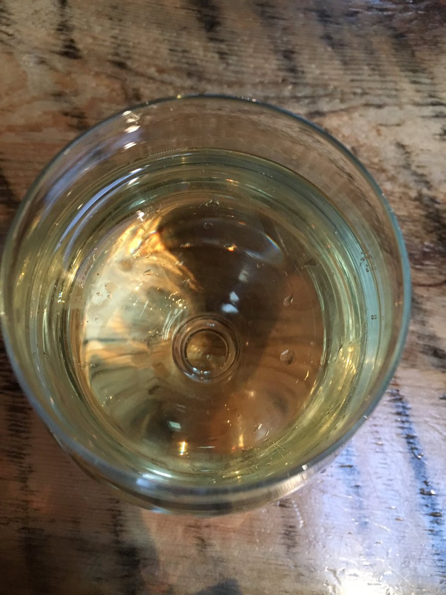stemciders's tweet photo. Cider news: Whiskey Barrel-Aged Apricot is back. #ThisIsCider #COCiderWeek https://t.co/qTtJBUtFFa