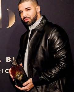 Mel_and_Rose's tweet photo. Passion for music & taste #Drake & #BrentHocking collaborated to bring Virginia Black Whiskey #VirginiaBlackWhiskey https://t.co/gDsuKitfvQ
