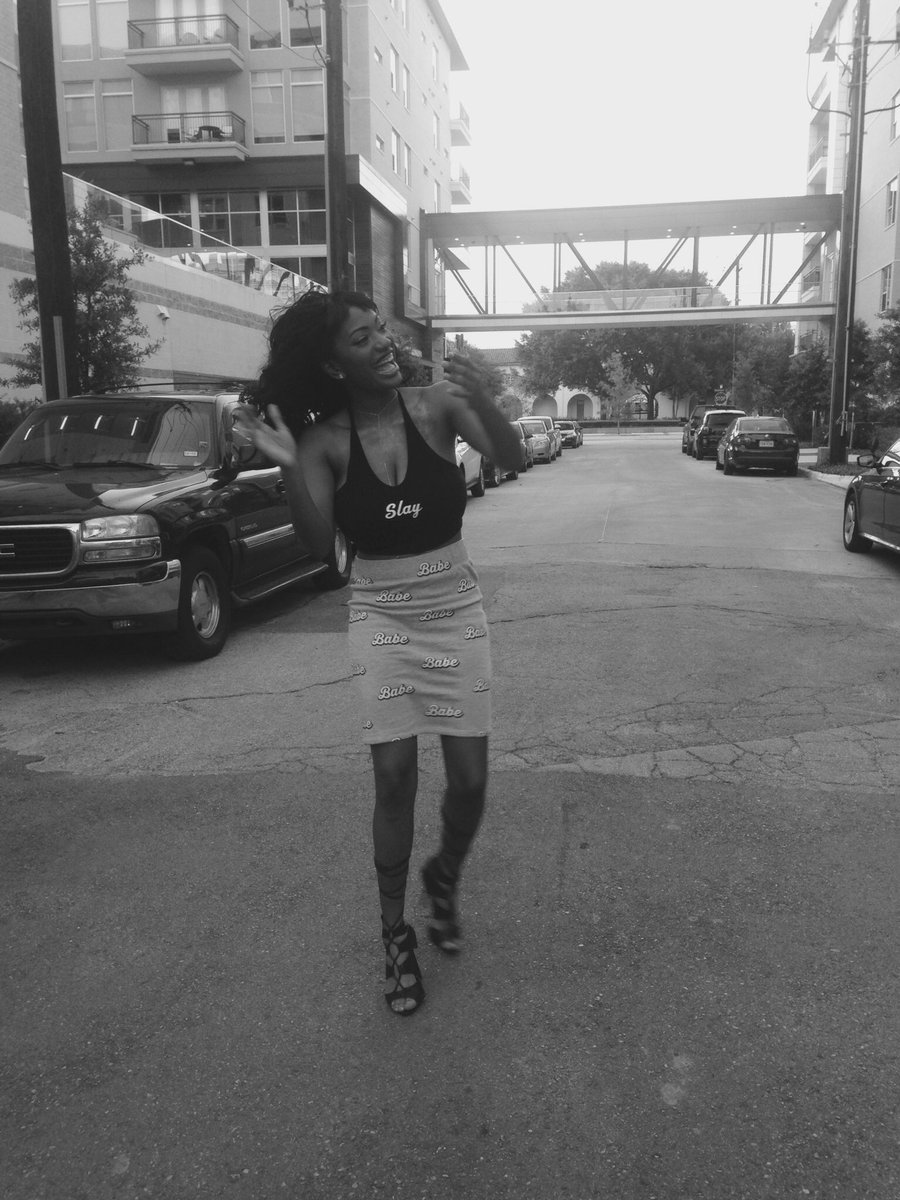 shanqueneise's tweet photo. Welcome to the good life 💚 #MissJetSet16 #VoteForShanqueneise https://t.co/CrT5k37RxF