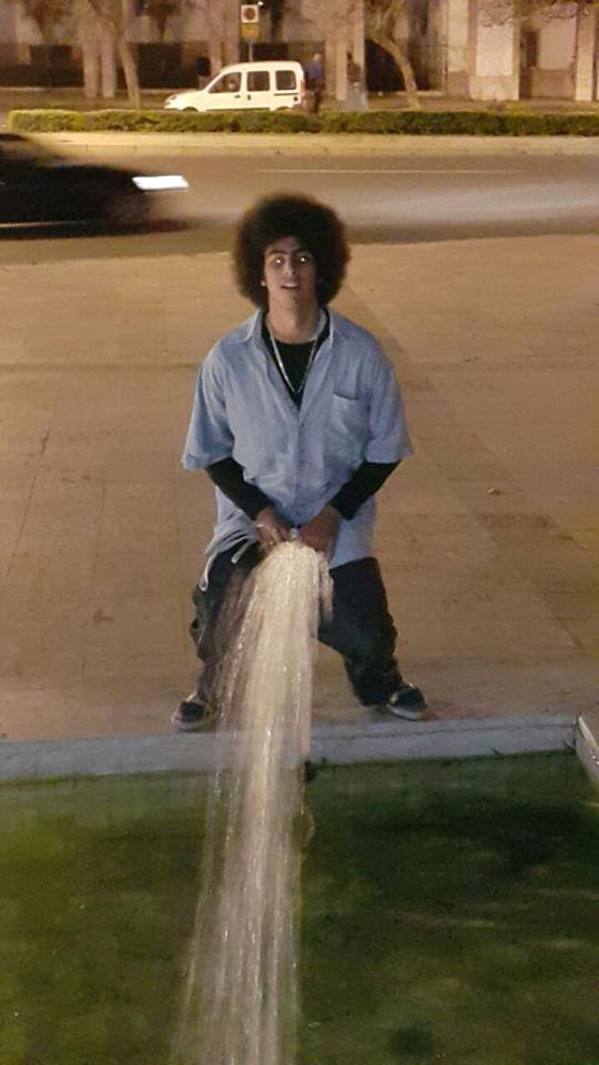 B_Buotcha's tweet photo. the biggest piss in the world https://t.co/PAdr3Ya41m
