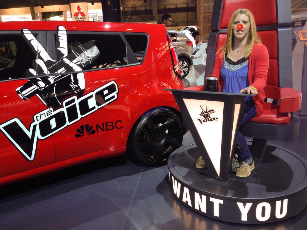 LastReplicator's tweet image. My wife wants YOU to use your voice and help support #RedNoseDay @NBCTheVoice