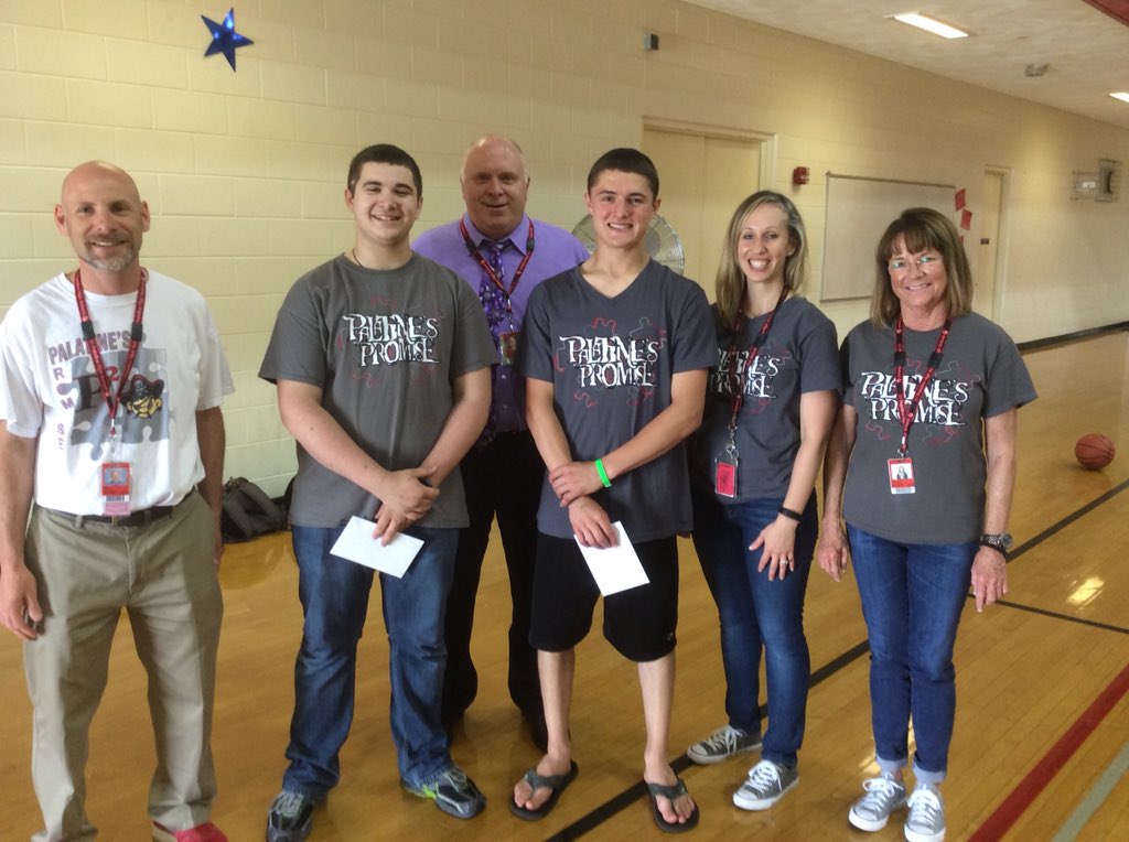 PalatinePROMISE's tweet photo. Promise Picnic...another successful year! https://t.co/MfLdwQnvq0