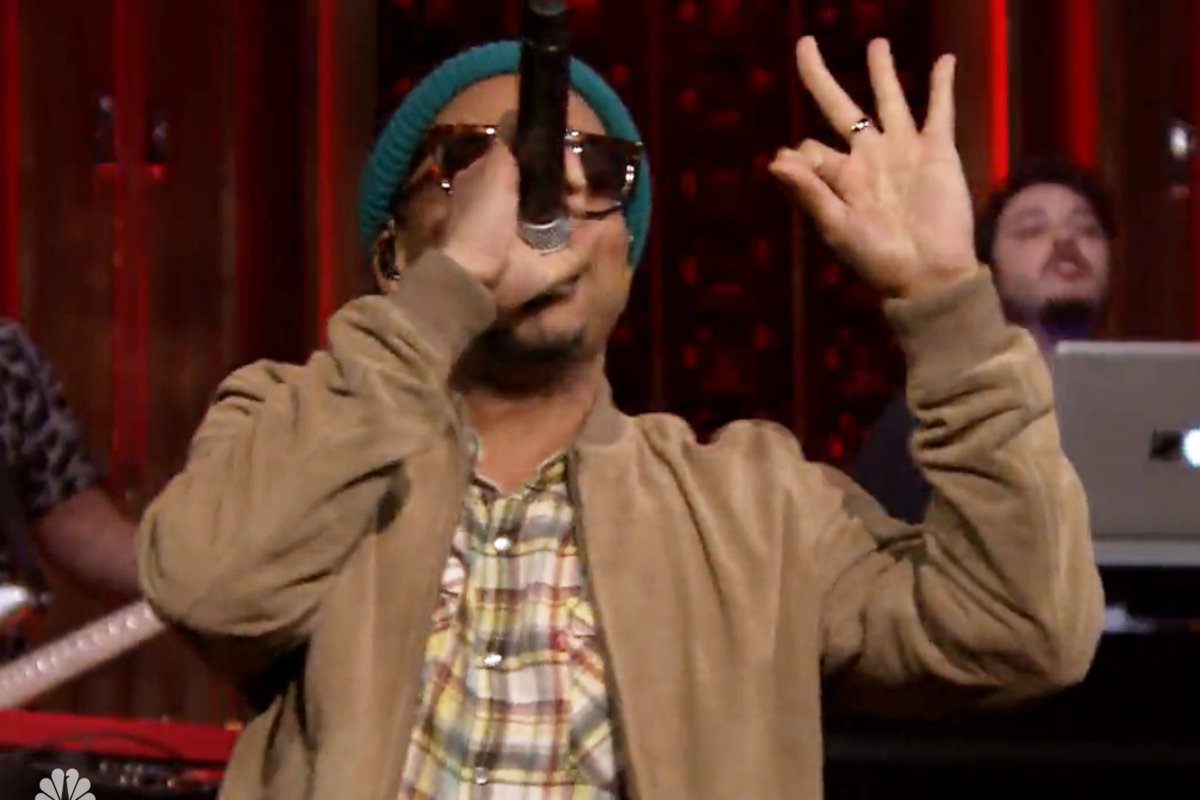 PigsAndPlans's tweet photo. .@AndersonPaak's 'Fallon' performance last night was perfect. https://t.co/5Flfnm77zy https://t.co/qI9ZOpqYMG