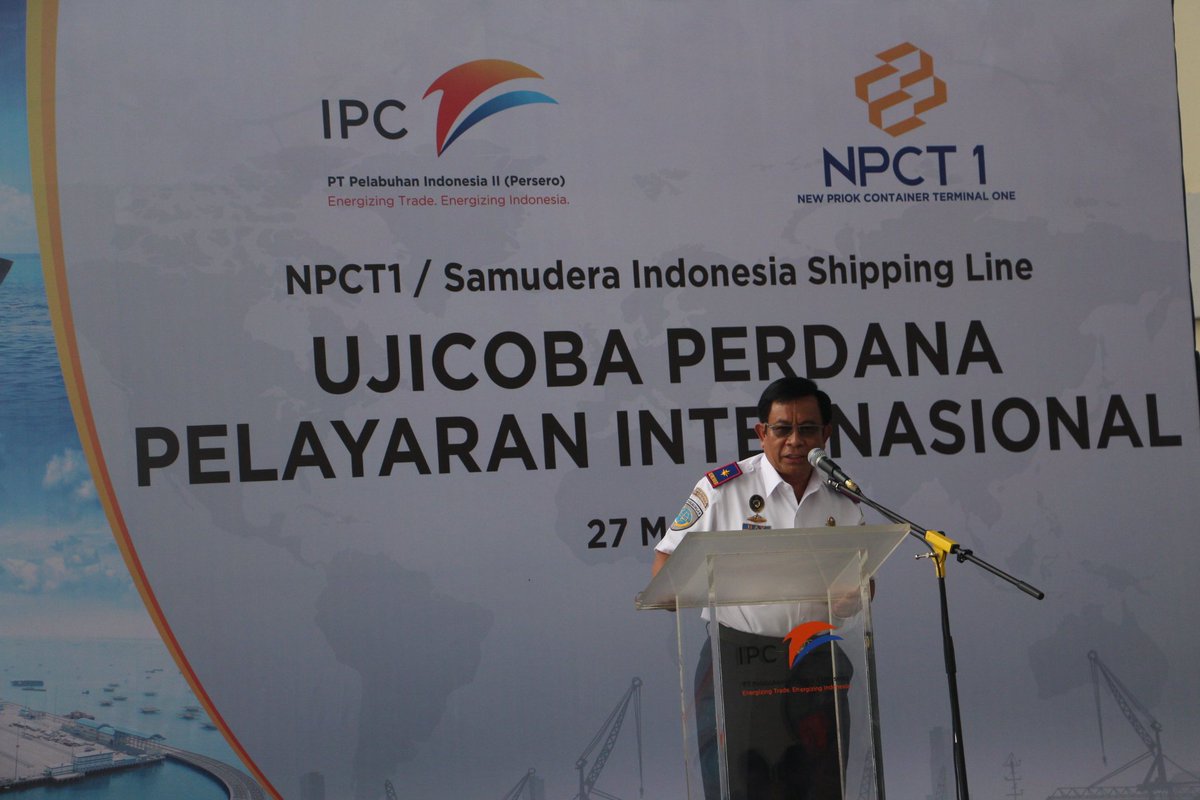 indonesiaport's tweet photo. Sambutan Kepala Kantor Otoritas Pelabuhan Utama Tanjung Priok, Bay M. Hasani. #TrialOperation #NPCT1 https://t.co/eLXVlF9zeT