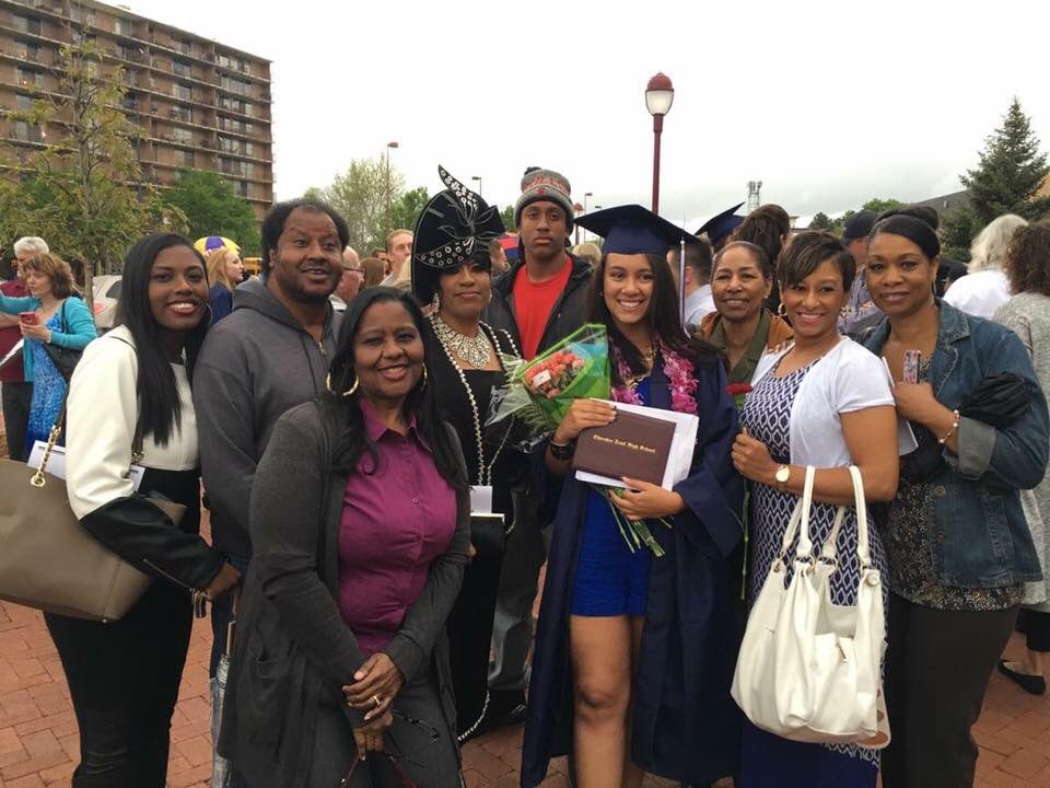 NaiAlicia's tweet photo. Graduation 🙏🏽 the feeling is so surreal 💎🎓 #ClassOfDiamond #CTGang https://t.co/RWEHZKvp8s