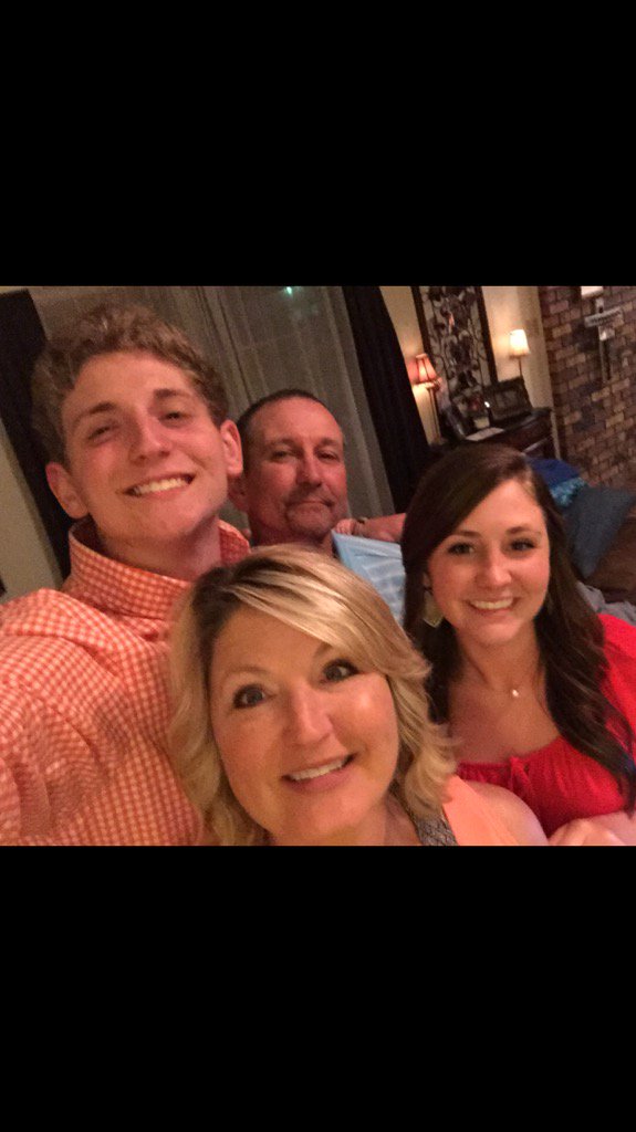 Proud of you, Hogan- 3/3 on Barker Scholar Athletes 🏆🏀⛳️🎾