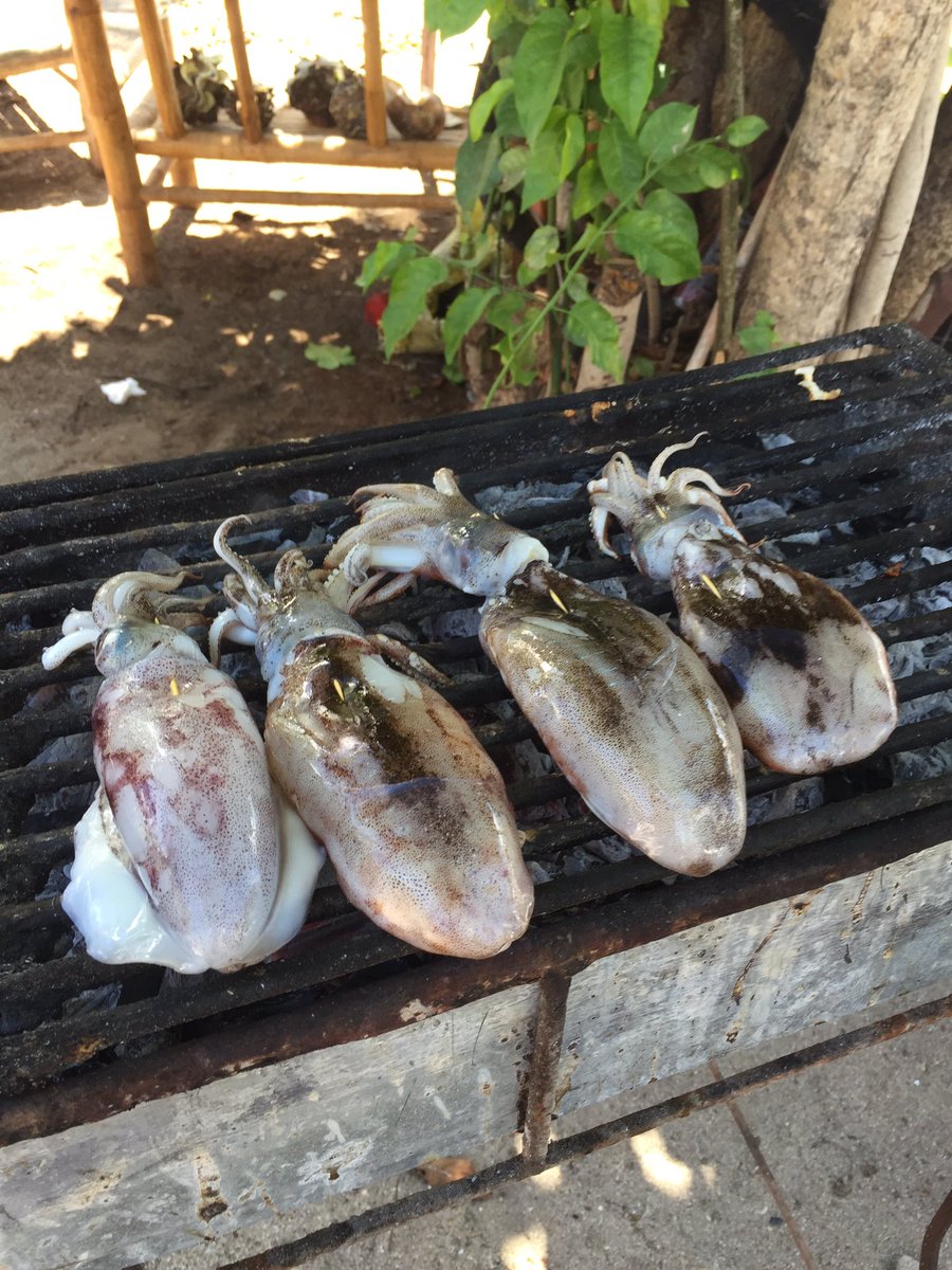 dnnrstor's tweet photo. Missing all our Bantayan food atm. ๐ #hungryAF #hungrymanproblems https://t.co/2TKkE9bypD