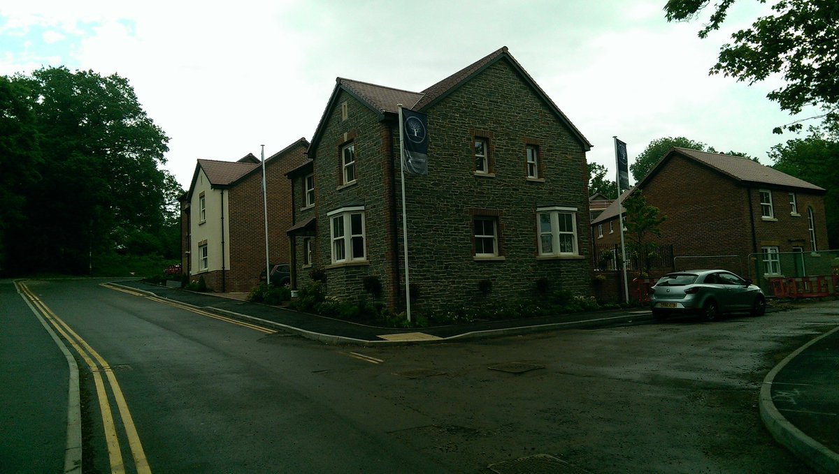 ButlerWallHomes's tweet photo. Great progress made on our Commodore development in Llanyravon, Cwmbran. Launch details to be released next week! https://t.co/6Qq7hfKAHn