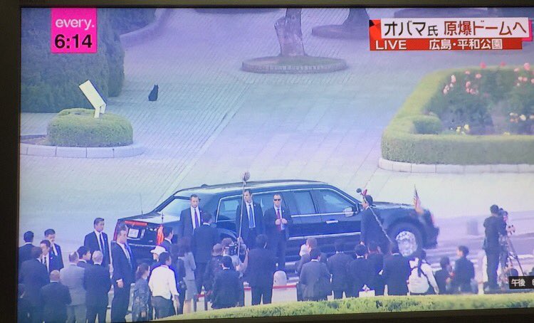 オバマ大統領の広島訪問で厳重な警備をくぐりぬけた猫が話題 Spか 人類は何をやっているのか Togetter オバマ大統領の広島訪問で厳重な警備をくぐりぬけた猫が話題 Spか 人類は何をやっているのか Togetter