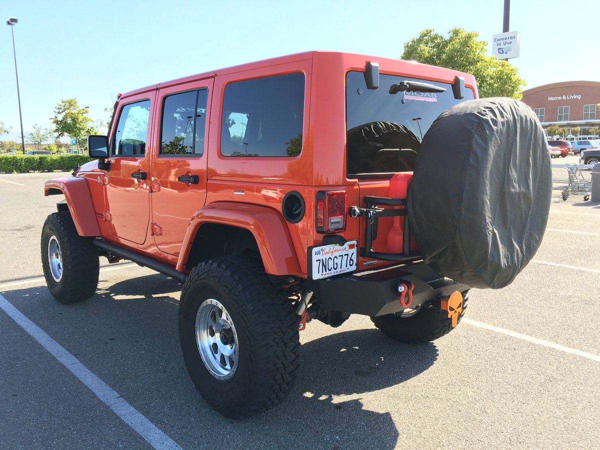 rubiconreader's tweet photo. Can we please have a moment of silence? #goodheavens #jeeplust #jeepstalker @Jeep #jeepstalker @THEJeepMafia https://t.co/QFOciiV16u