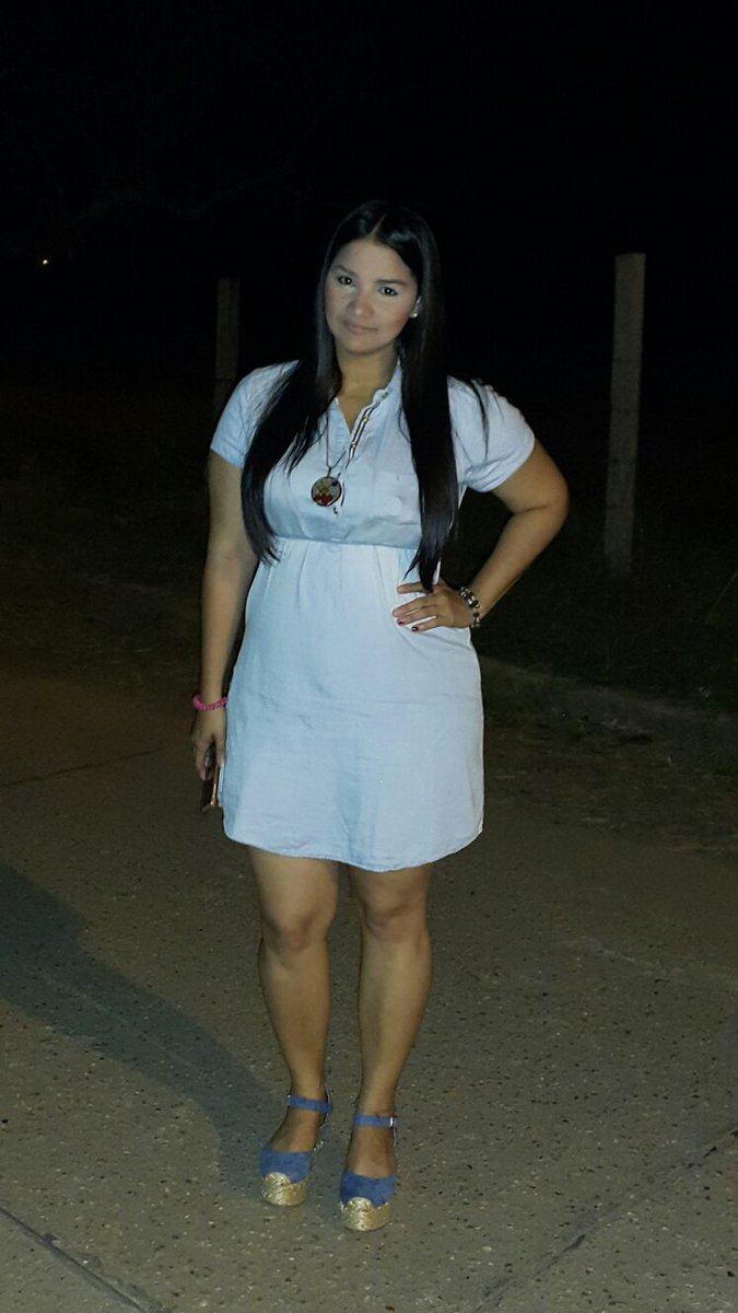 VergaraLida's tweet photo. @EstiloRCN #PlusSizeConEstilo https://t.co/JfMNVHXPPv