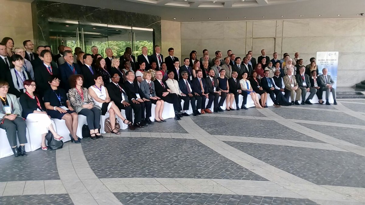 Geeny G (@ggeeny) on Twitter photo Its a success when so many #headsofresearch orgs are in one frame! #GRC2016
<a href="/research_uk/">Research Councils UK</a> <a href="/serbonline/">SERB</a> <a href="/Nafeesmeah/">Nafees Meah</a> Its a success when so many #headsofresearch orgs are in one frame! #GRC2016
<a href="/research_uk/">Research Councils UK</a> <a href="/serbonline/">SERB</a> <a href="/Nafeesmeah/">Nafees Meah</a>