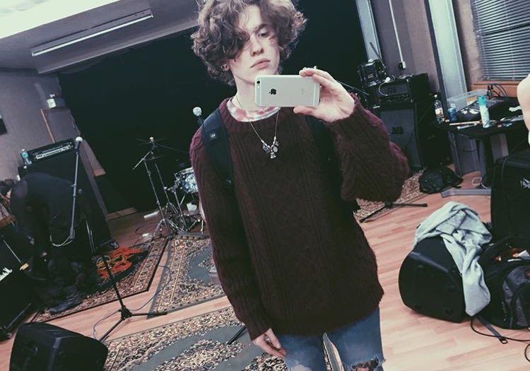 thelevipics's tweet photo. we keep this love in a photograph https://t.co/LY0FE7dEXt