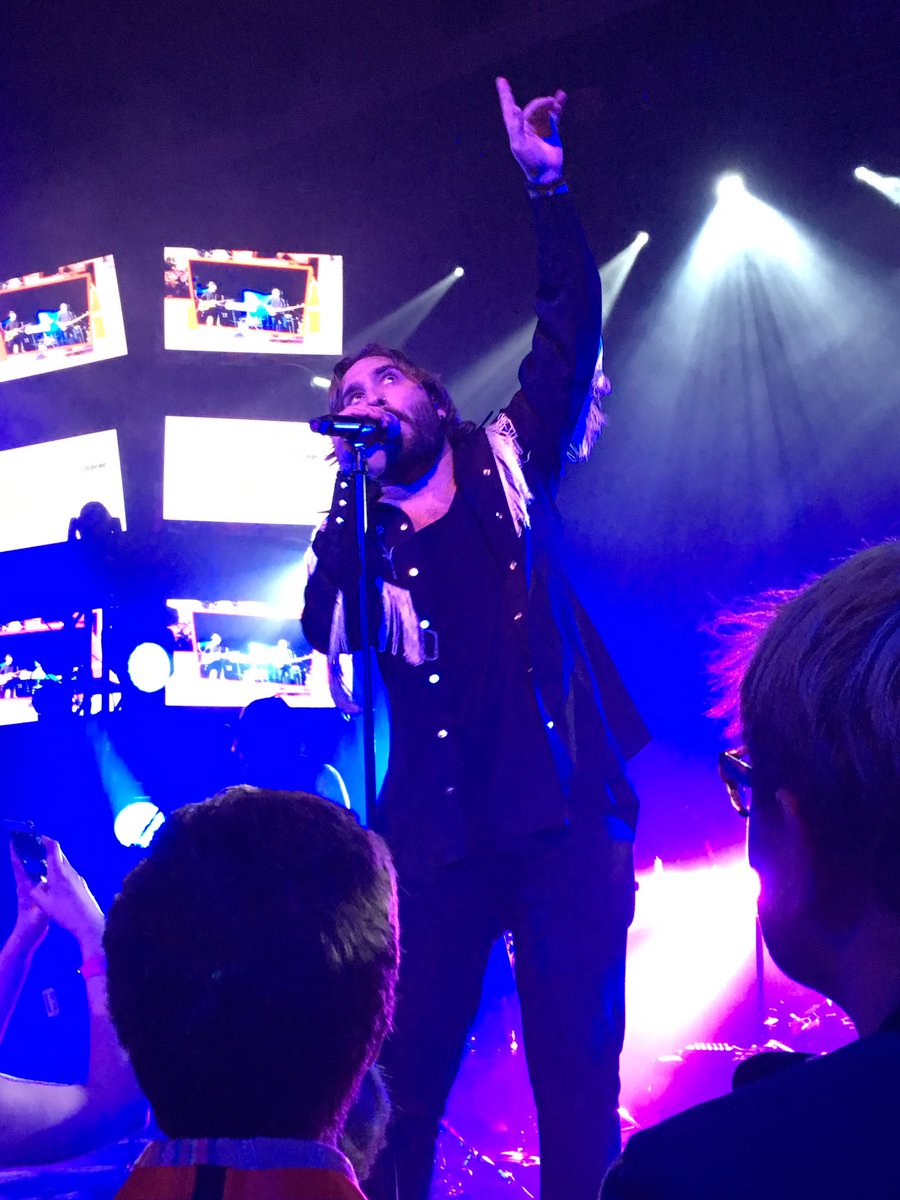 rachaeltwitted's tweet photo. I think I'm you're newest fan 😏 Great performance tonight at the #Covertconcert ! 😊👍🏽 #Stampede2016 @colemanhell https://t.co/huNsnkdDTB