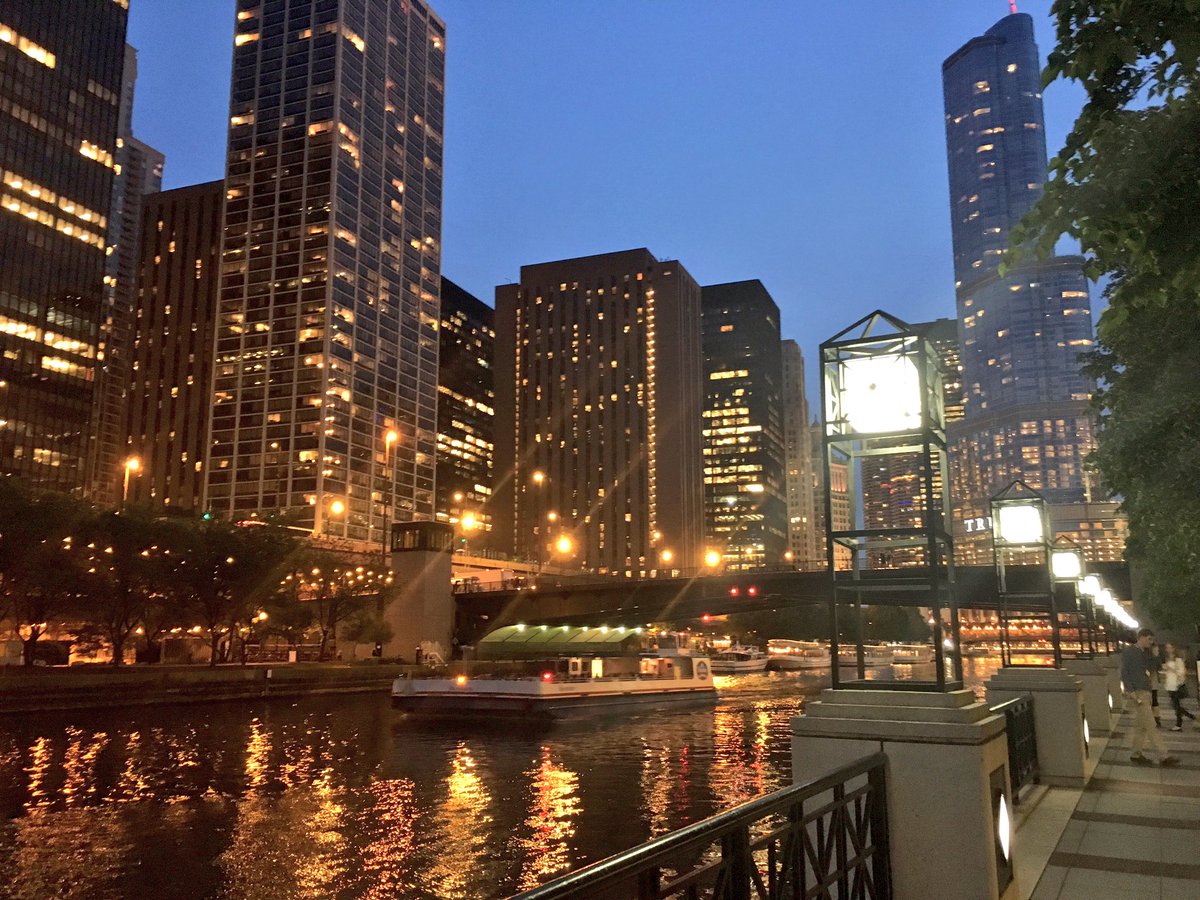 martulia_b's tweet photo. #chicago #thebestcity https://t.co/dKrH3JmN7k