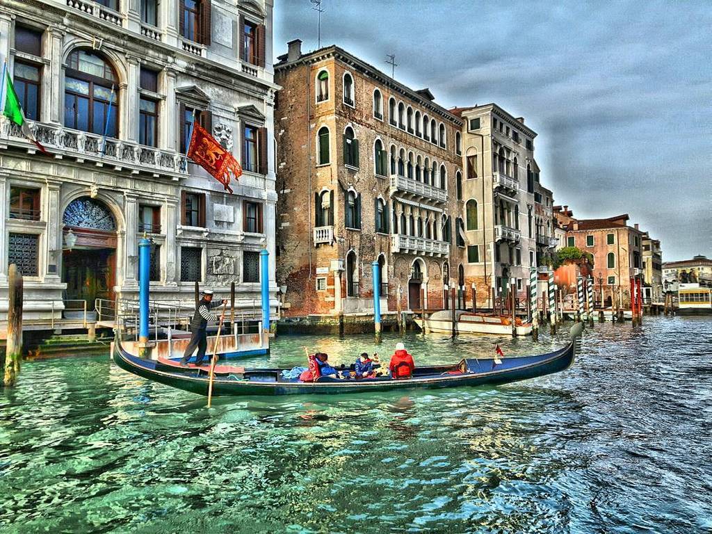 PicsFromVenice's tweet image. Che la giornata abbia inizio sul Canal Grande.... #balkan_hdr #igw_hdr #loves_hdr #infinit… ift.tt/1RvO28c