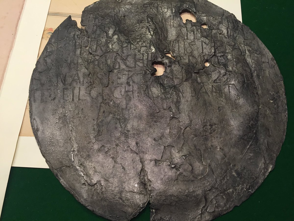 Dutchtv's tweet photo. Found this as well today. Anybody an idea what this is?@dutchtv https://t.co/CrfYA91inj