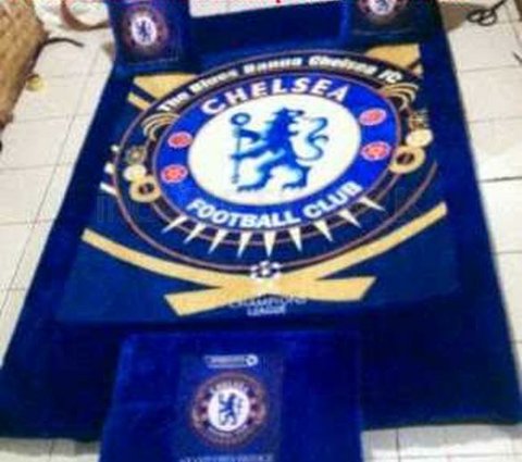Foreseller tweet media