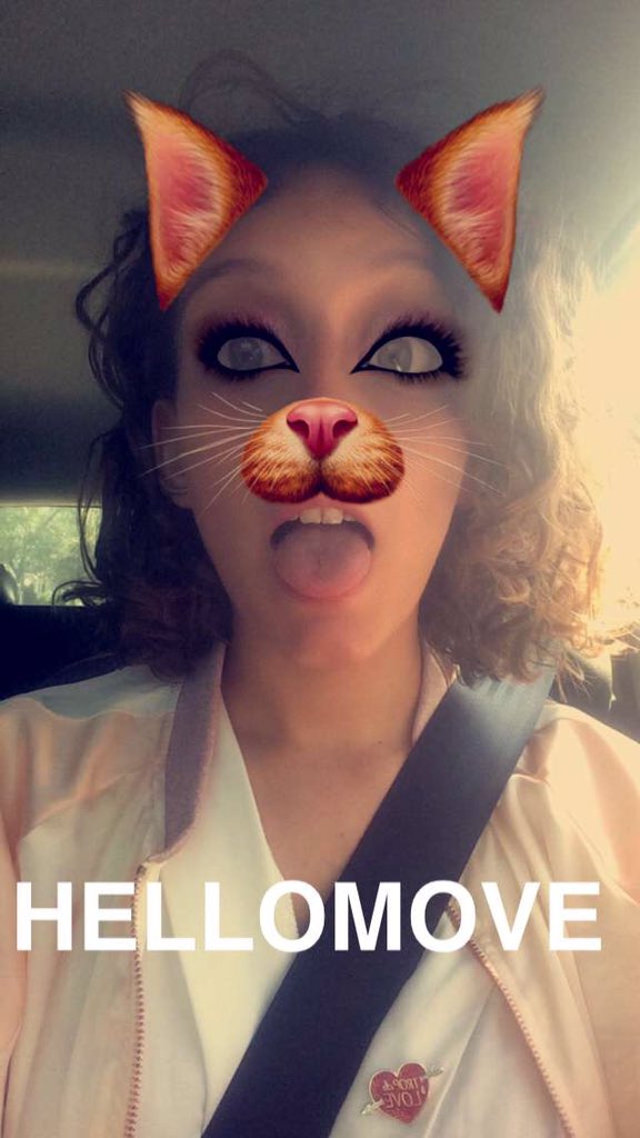lesliehaggege's tweet image. Miaou 🐱 #hellomove