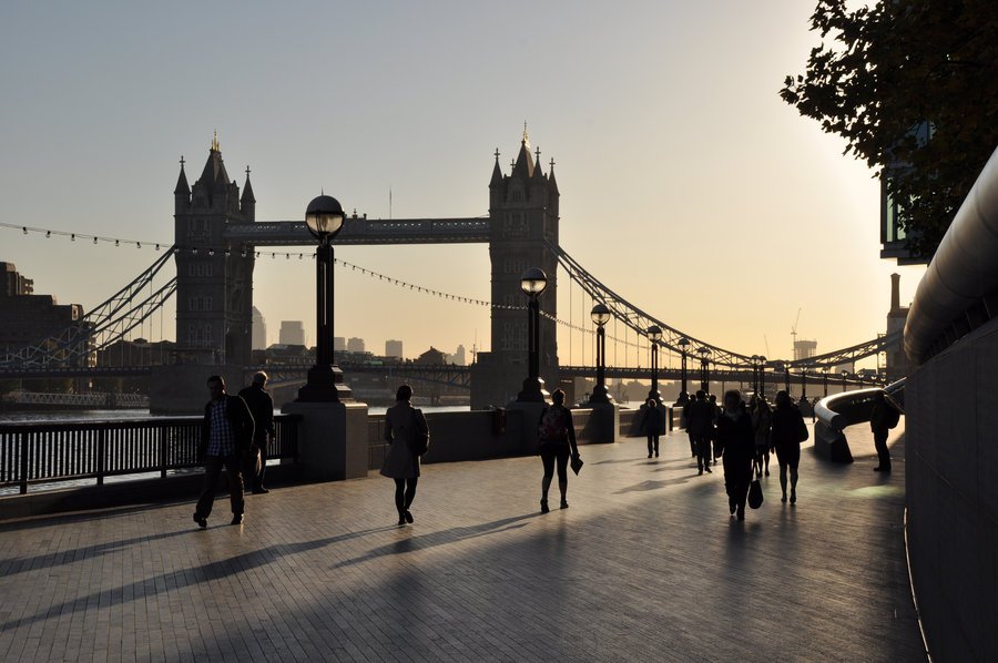 Good morning #London! We've got that #FridayFeeling brewing ahead of d long #bankholiday #weekend! Have a great day!