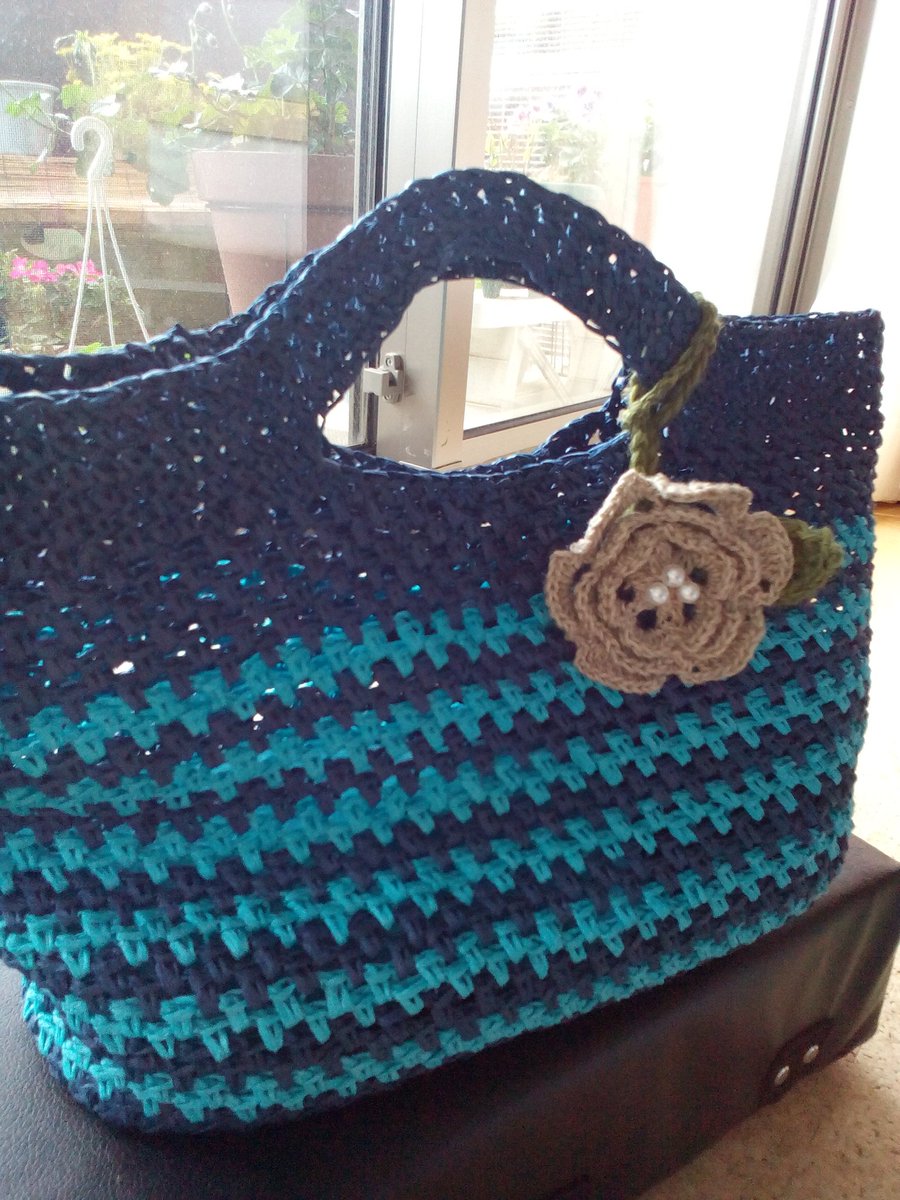 ペーパーヤーン