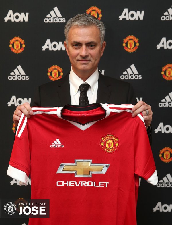 DeadlineDayLive's tweet image. DEAL DONE: José Mourinho is the new Manchester United manager. (Source: @ManUtd