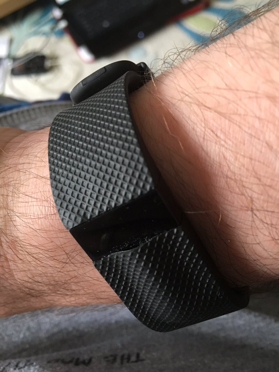 fitbit charge 3 support chat
