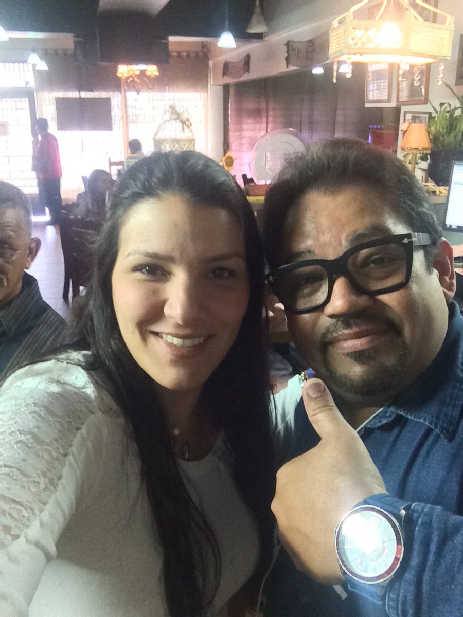 RestPiamonte's tweet photo. Feliz cumpleaños @Cafeynoticias te desean todos tus amigos del Restaurant Piamonte maracaibo y miami 😁🎂 https://t.co/GsO7v1Yw5F