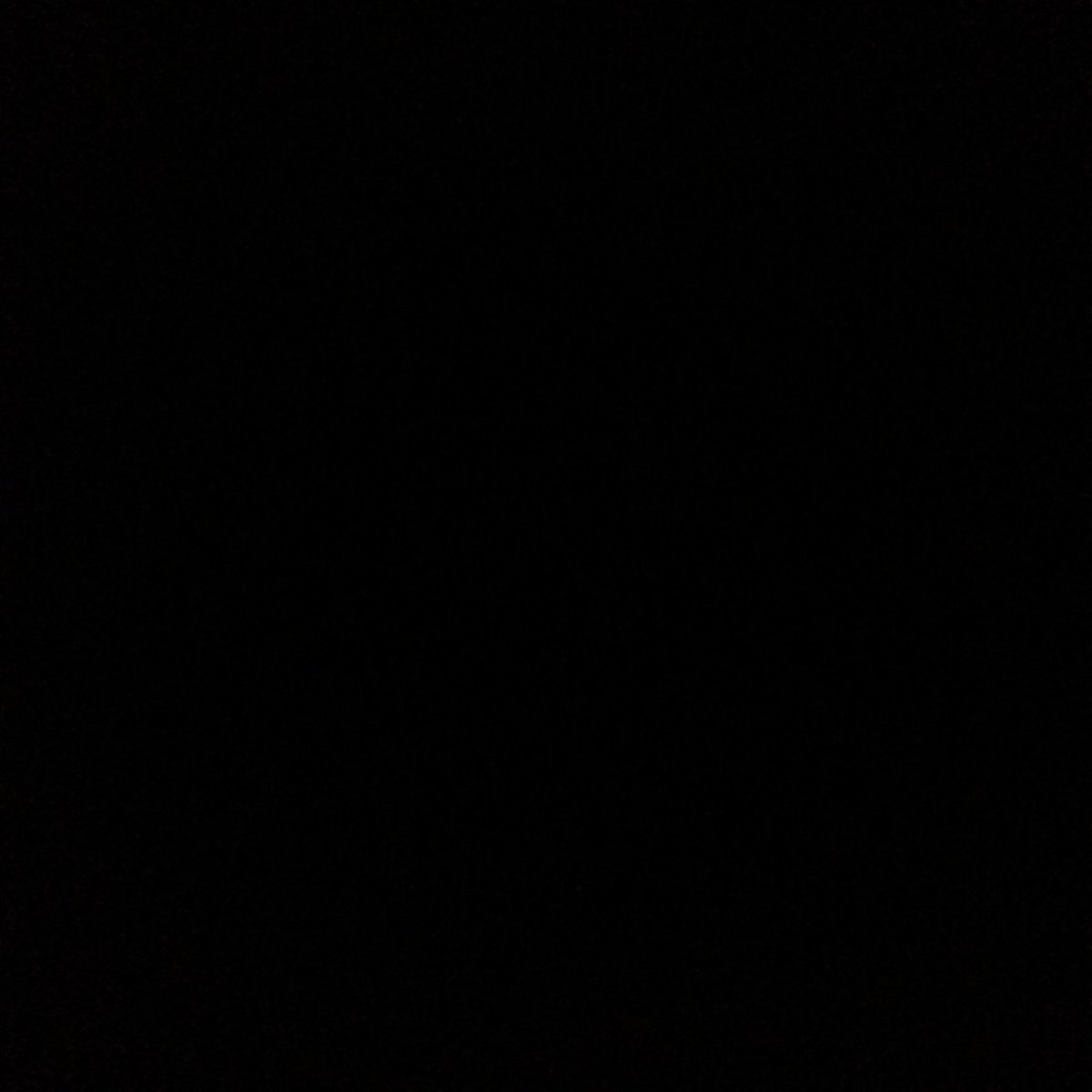 LinatocMarchel's tweet photo. TheRe's So ManY eyeS ArounD you eveN wheN The LighTs Off...Hahahaha ScaRy😨😨😱😱😱 https://t.co/qVS9XKu6hu