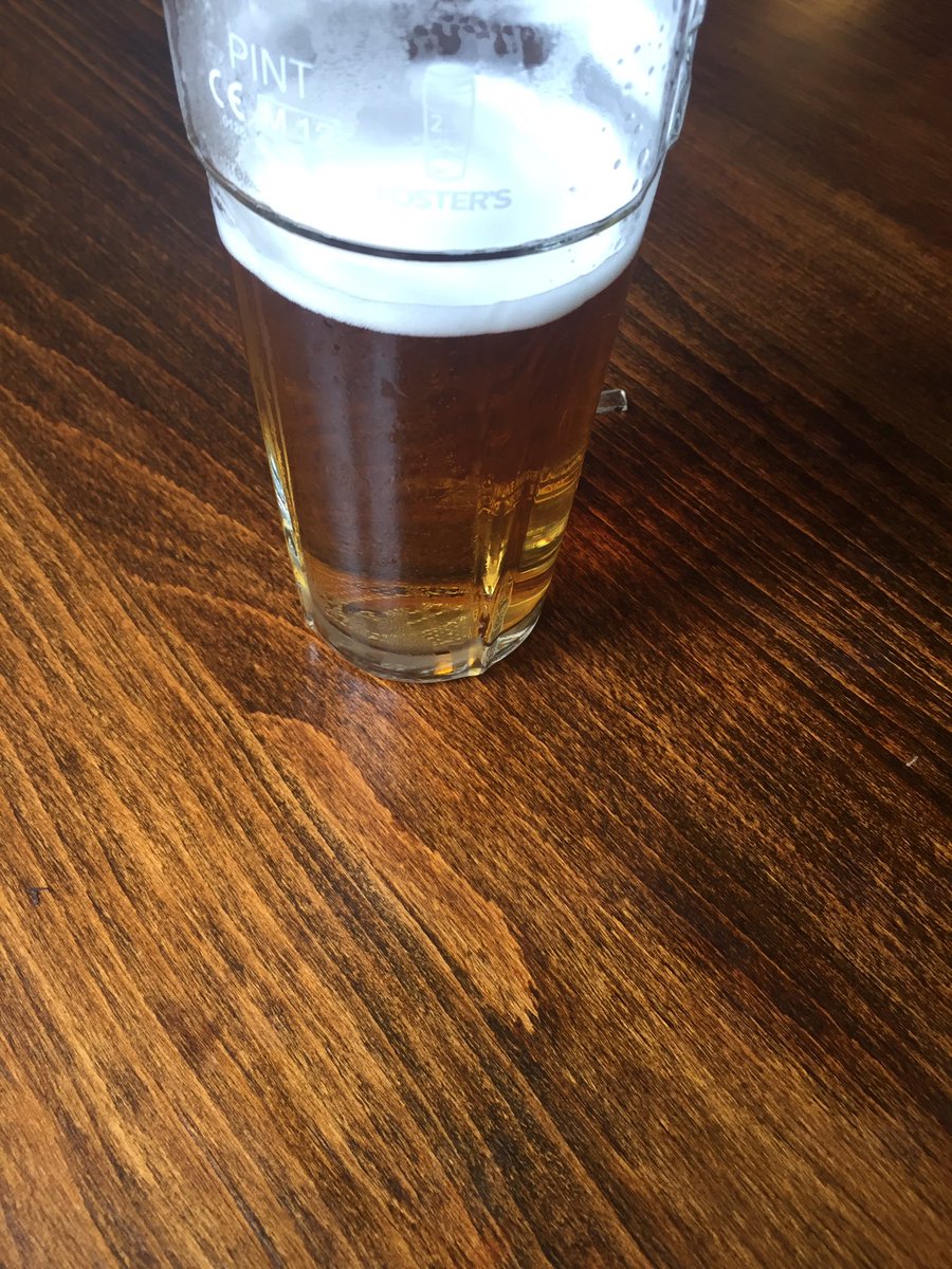 isthepubopenyet's tweet photo. Few beers to start the weekend #Millwall and all I can think about is Sunday , come on Millwall miiiiiiiiii https://t.co/8xcz8n5VPx