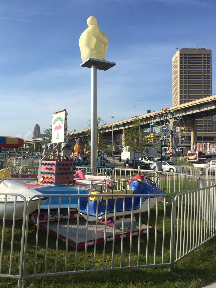 BufWaterfront's tweet photo. Set up is well underway for the #BoardwalkCarnival! RT if you will be joining in on the fun this weekend! https://t.co/FeMW5gmXqW