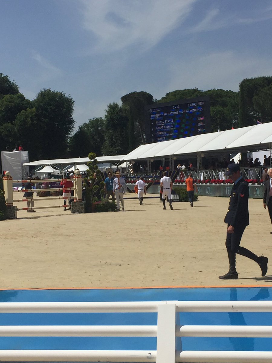 Parcours gelopen met <a href="/Rob_Ehrens/">Rob Ehrens</a> en het Team. "Stevige proef" #CSIORoma #TeamNL