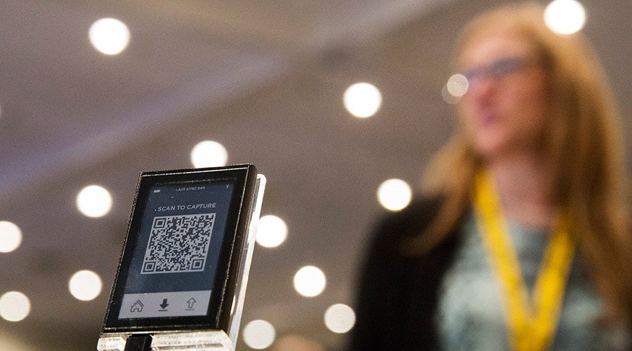 RT_com's tweet photo. National #cryptocurrency may be introduced in #Russia https://t.co/nxEtaFKbo3 https://t.co/i3lKnJD4WF