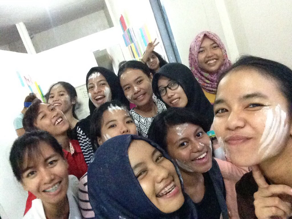 Adella F Tanoko tweet media