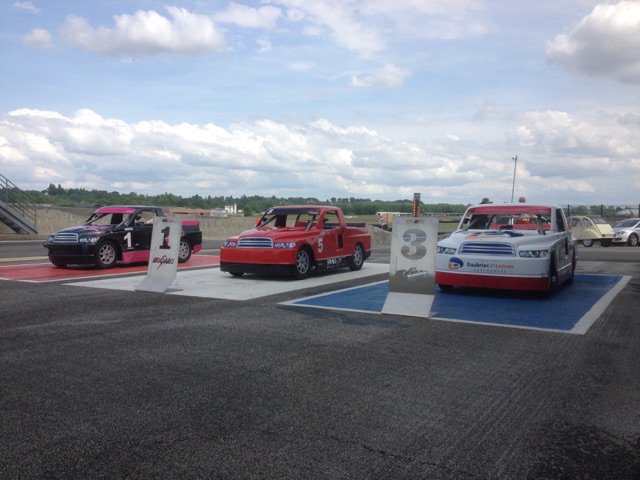 bankapart's tweet photo. Bravo à l'équipe Bankapart / MMA qui termine sur le podium à #Nogaro ! Et un grand merci à Daubriac - Letron https://t.co/FGwwP9sAyw