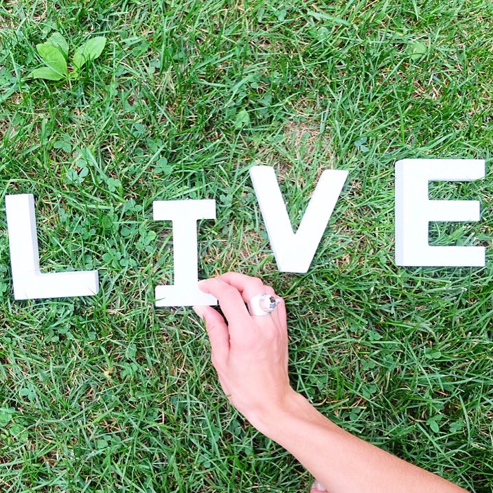 TifRoseMiles's tweet photo. Nothing in life is perfect. I sort of love that. #lovelife #perfectimperfections #live #thegoodlife https://t.co/mJTw0bJbnj