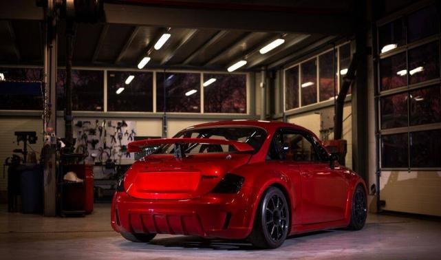 MRC_OFFICIEL's tweet photo. 👉 The #Syrena #MeluzynaR shows its rear ... ❤😍❤😍
#MyRallyChallenge #MRCSyrena #RallyCar #NewCar #ComeBack https://t.co/kVGkQoEn4Q