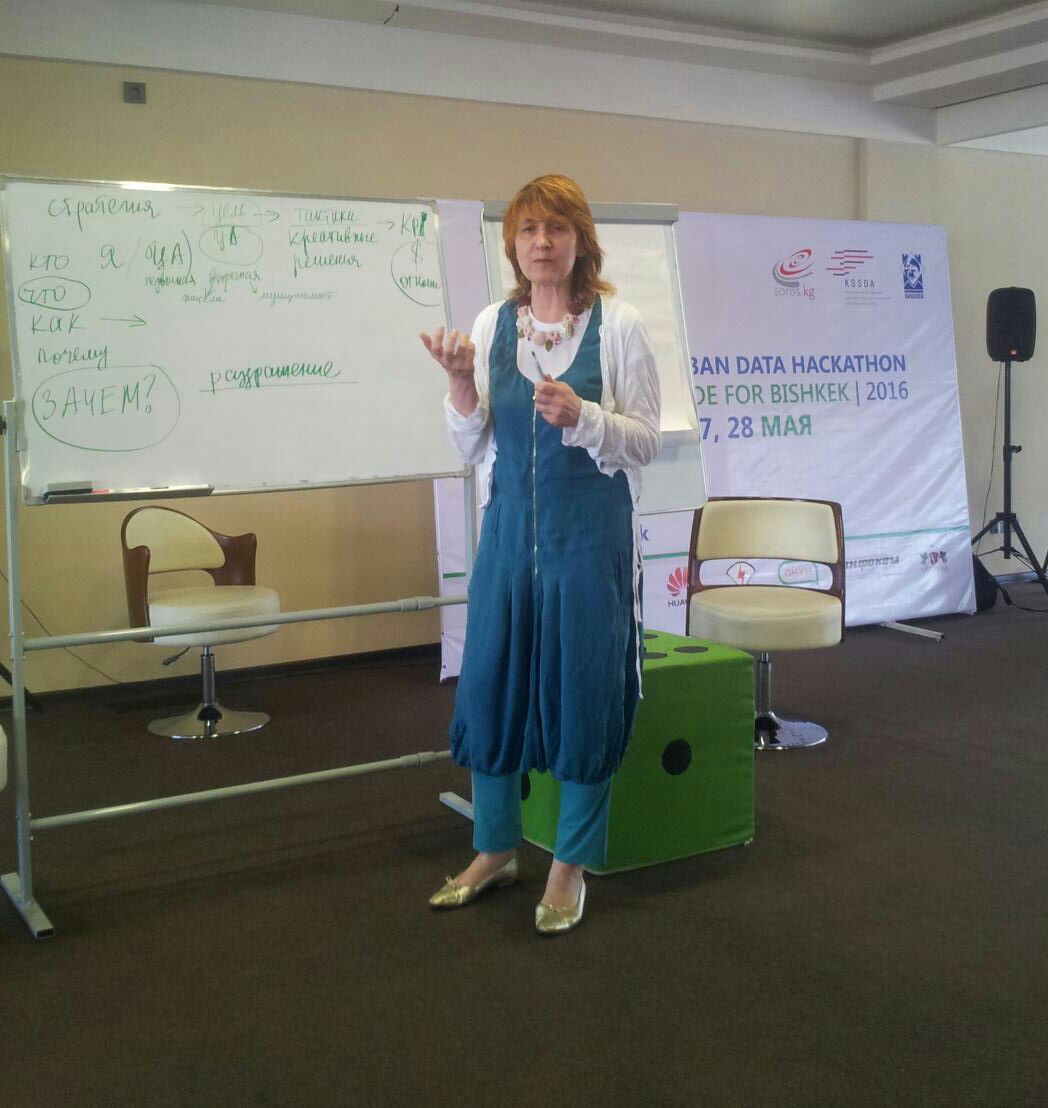 udh2016kg's tweet photo. Марина Шилина рассказывает, как эффективно представить свой проект целевой аудитории
#CodForBishkek #UDH2016 https://t.co/9iqWnCj6S7