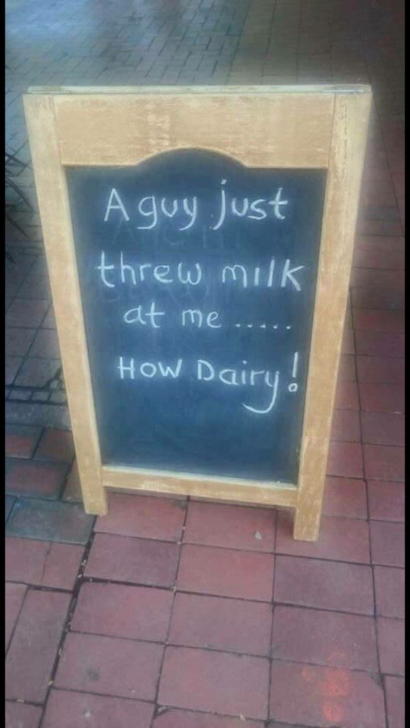 Stylist_net's tweet photo. A little Friday humour 🍼😂 https://t.co/EK4WLr4hB3