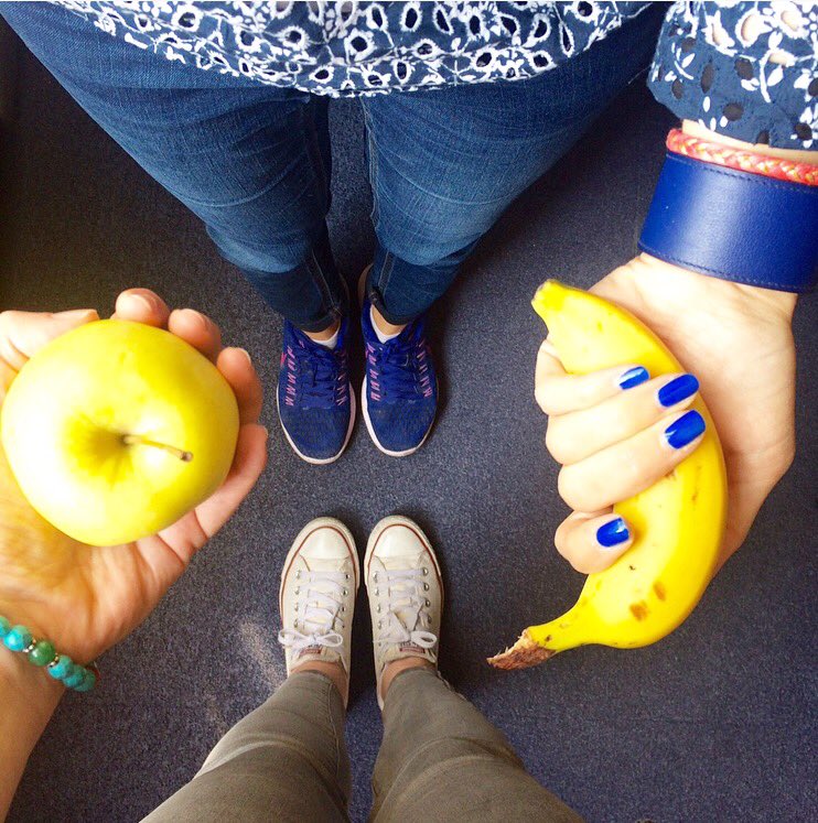 rymatwork's tweet photo. #sneakersday #CRWeek2016 #AXACRWeek pour #AXAAtoutCoeur @AXA_CS  @FaustineTweets https://t.co/dYbPUlfSag