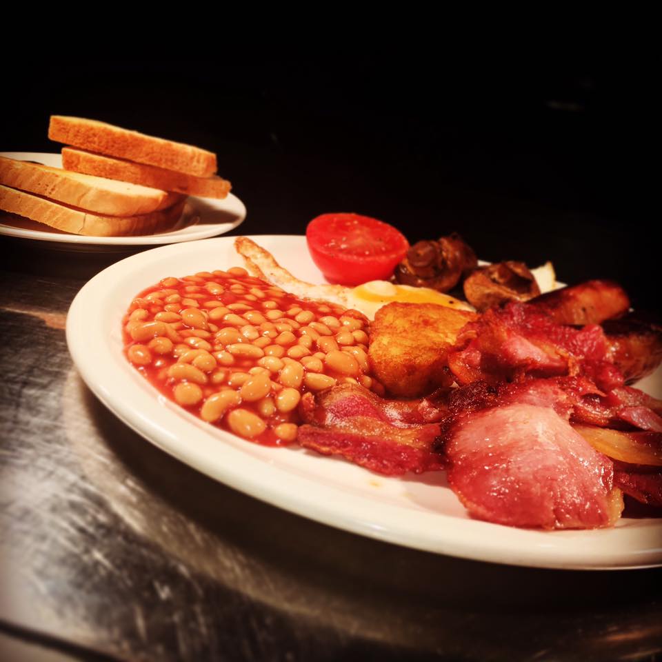 Having a fry up <a href="/LymmHQ/">Lymm HQ</a> this morning is the best way to say hello to the bank holiday. Veggie or meaty, both great!