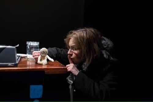 #Buttons is a show about alot of things. Memory, family, war... The Holocaust <a href="/WarrenTheatre/">warrentheatre</a> bit.ly/1UYP7Nk